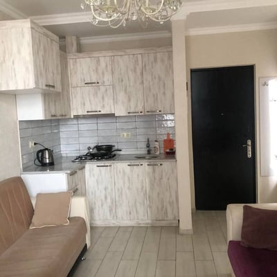 Alquiler de apartamento cómodo, amueblado, 40 m², Batumi, Georgia