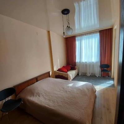 Location appartement lumineux, meublé, Batumi, Géorgie