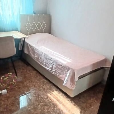 Alquiler de apartamento amplio, luminoso, 90 m², Batumi, Georgia