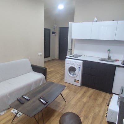 Helle, möblierte Wohnung zur Miete, 45 м², Batumi, Georgien