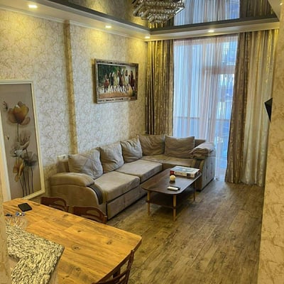 Location longue durée appartement cosy avec 1 chambre, 55 m², Batouми, Géorgie