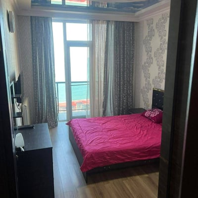 Location longue durée appartement cosy avec 1 chambre, 55 m², Batouми, Géorgie