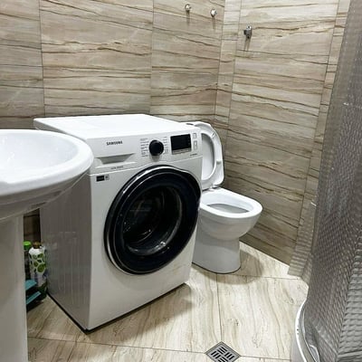 Location d’un appartement confortable et meublé près de la mer, 60 м², Batouми, Géоргие