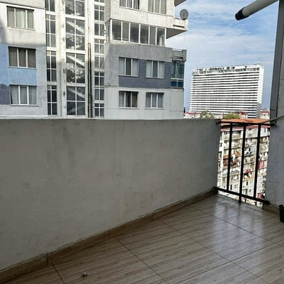 Location d’un appartement confortable et meublé près de la mer, 60 м², Batouми, Géоргие