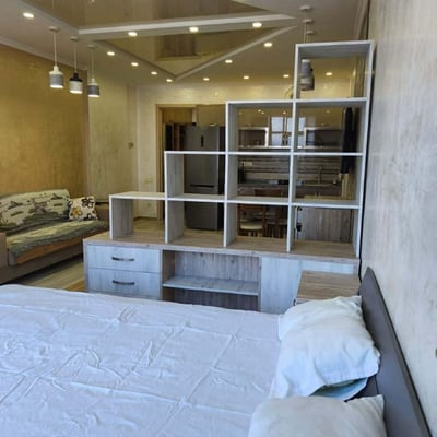 Location d'un studio lumineux et spacieux avec vue sur la montagne, 43 m², Batoumi, Géorgie