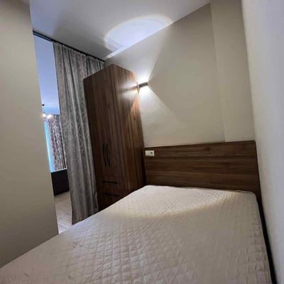 Location d'un studio propre et lumineux avec balcon, 40 m², Batoumi, Géorgie