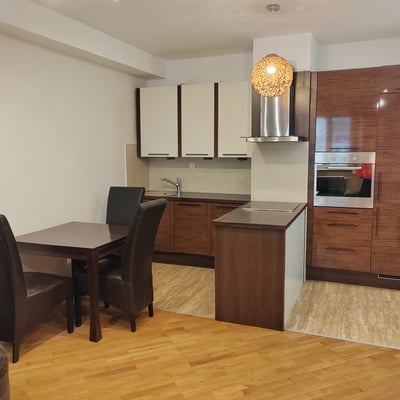 Alquiler de apartamento luminoso en el centro de la ciudad, Belgrado, Serbia