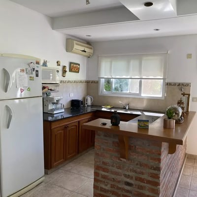 House with swimming pool for rent in the suburbs of Buenos Aires