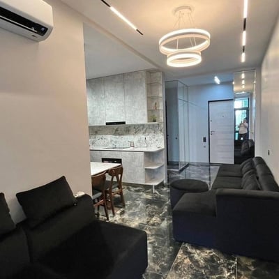 Appartement élégant 60m² à louer au Ramada Plaza, Batoumi, Géorgie