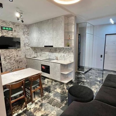 Appartement élégant 60m² à louer au Ramada Plaza, Batoumi, Géorgie