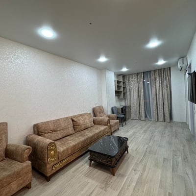 Location d’un appartement moderne et meublé, 57 m², Batoumi, Géorgie