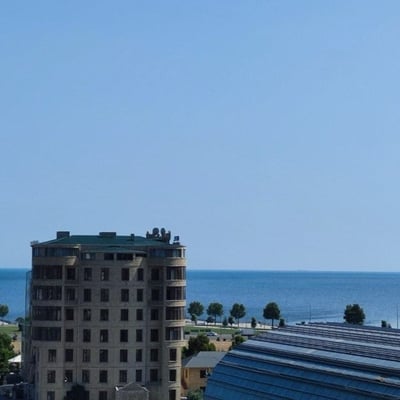 Location d’un appartement moderne de 3 pièces avec vue sur la mer, Baku White City, Bakou, Azerbaïdjan