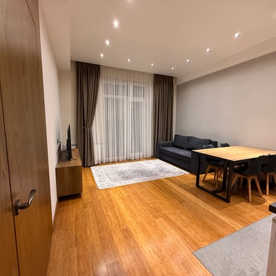 Location d’un appartement moderne de 3 pièces avec vue sur la mer, Baku White City, Bakou, Azerbaïdjan
