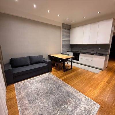 Location d’un appartement moderne de 3 pièces avec vue sur la mer, Baku White City, Bakou, Azerbaïdjan