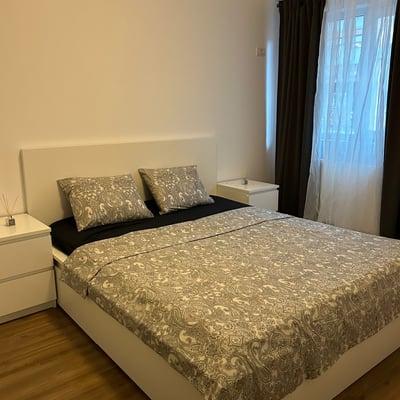 Alquiler de un amplio apartamento de 2 habitaciones, 55 m², Militari Residence, sector 6, Bucarest, Rumanía