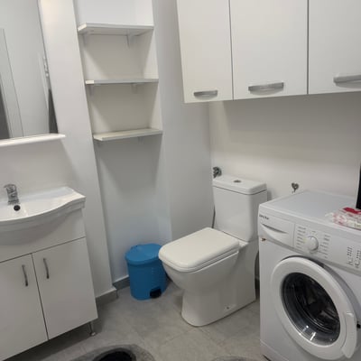 Miete einer komfortablen 2-Zimmer-Wohnung, 60 m², Bukarest, Sektor 6, Rumänien