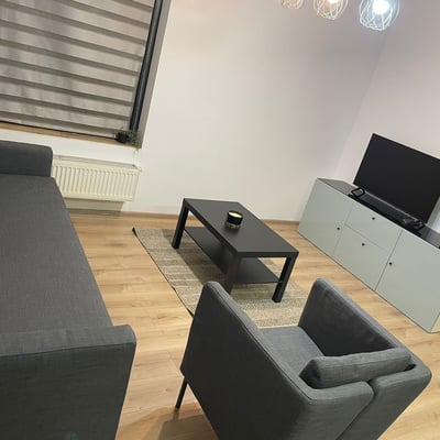 Location d’un penthouse premium en duplex de 130 m² avec quatre pièces, secteur 6, Bucarest, Roumanie