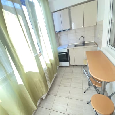 Location d’un appartement lumineux de 2 pièces, 55 m², Bucarest, Roumanie