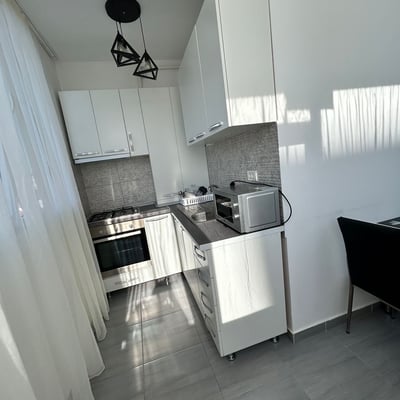 Rent of a spacious 2-room apartment 65 m², Bucharest, Romania