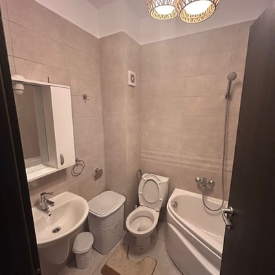 Аренда просторной 2-комнатной квартиры 70 м², Бухарест, Румыния