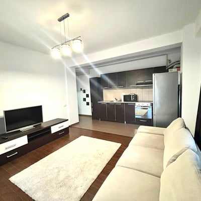 Miete einer geräumigen 2-Zimmer-Wohnung 50 m², Militari Residence, Sektor 6, Bukarest, Rumänien