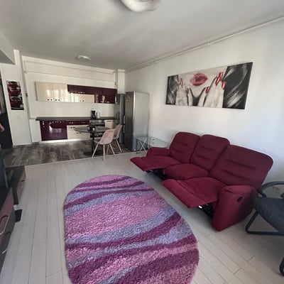 Rent of comfortable 2-room apartment 50 m², Militari Residence, Bucharest, Romania