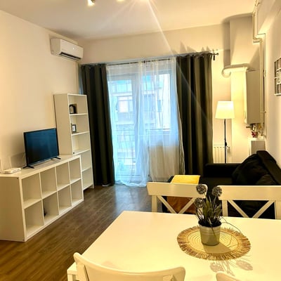 Alquiler de un apartamento amueblado de dos habitaciones, Bucarest, Sector 6, Rumanía