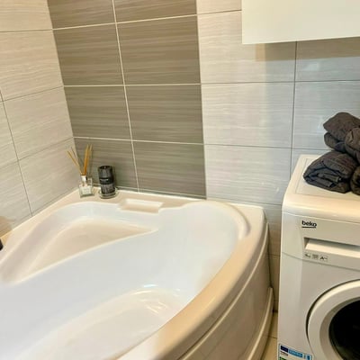 Alquiler de un apartamento amueblado de dos habitaciones, Bucarest, Sector 6, Rumanía