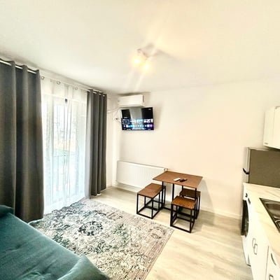 Alquiler de apartamento acogedor, luminoso, amueblado de 2 habitaciones, Bucarest, Rumanía