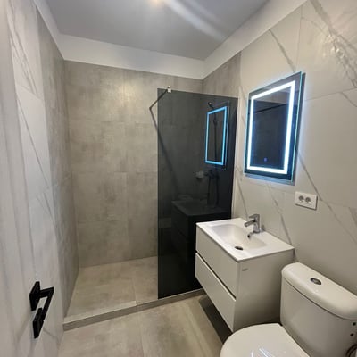 Alquiler de apartamento acogedor, luminoso, amueblado de 2 habitaciones, Bucarest, Rumanía