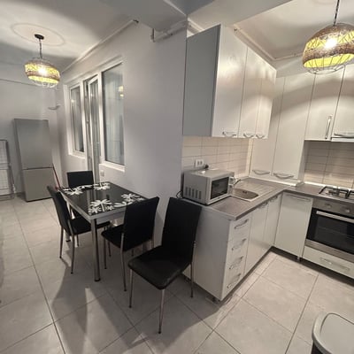 Alquiler de apartamento acogedor y confortable, Sector 6, Bucarest, Rumanía