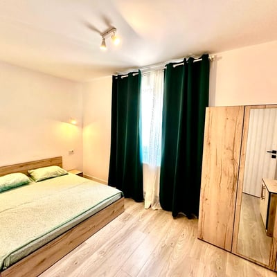 Cozy Apartment with Parking for Rent, Bucharest, Romania