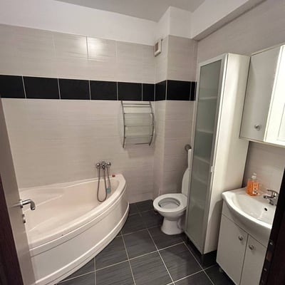 Cozy 48 m² apartment with a balcony for rent, Bucharest, Romania
