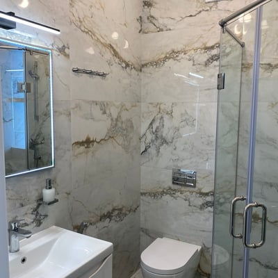 Location d'un appartement meublé et accueillant, 40 m², Black Sea Towers, Batumi, Géorgie