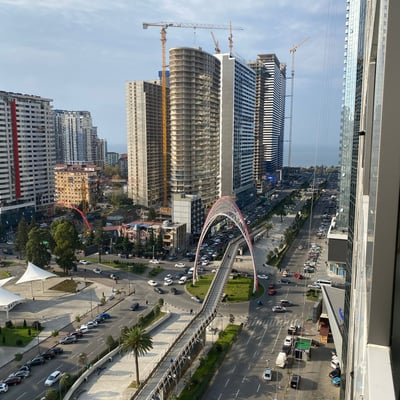 Location d'un appartement meublé et accueillant, 40 m², Black Sea Towers, Batumi, Géorgie
