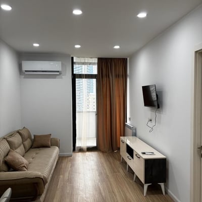 Location d'un appartement douillet, 55 m², Batumi, Géorgie