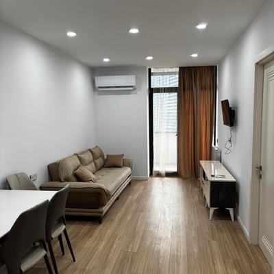 Location d'un appartement douillet, 55 m², Batumi, Géorgie