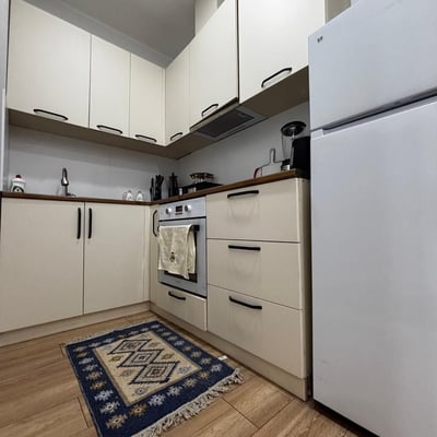 Location d'un appartement douillet, 55 m², Batumi, Géorgie