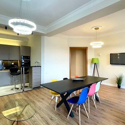 Location d'un appartement spacieux, 85 m², Batumi, Géorgie