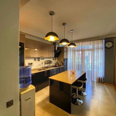 Moderne und geräumige 113 m² Wohnung mieten, Batumi, Georgien
