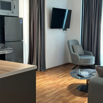 Location d'un appartement spacieux, 65 m², vue panoramique, Batumi, Géorgie