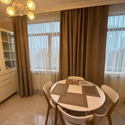 Location d'un appartement douillet et meublé, 70 m², Batumi, Géorgie