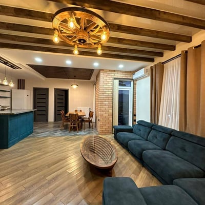 Аренда уютной и меблированной квартиры, 80 м², Батуми, Грузия