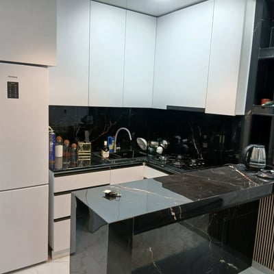 Vermietung einer geräumigen, vollmöblierten Wohnung, 60 m², Batumi, Georgien