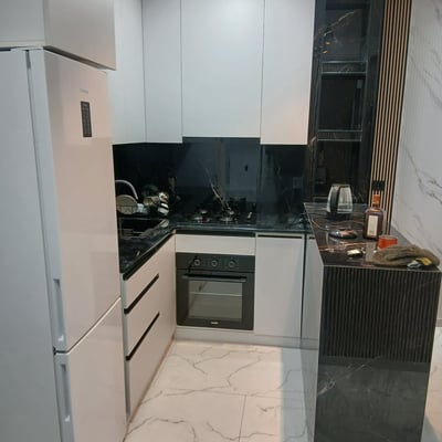 Vermietung einer geräumigen, vollmöblierten Wohnung, 60 m², Batumi, Georgien