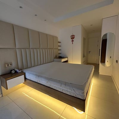 Alquiler de apartamento amplio y completamente amueblado, 70 m², Batumi, Georgia