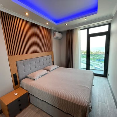 Alquiler de apartamento acogedor con vista panorámica, 50 m², Metro City, Batumi, Georgia