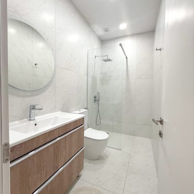 Modern, bright apartment for rent, 75 m², Batumi, Georgia