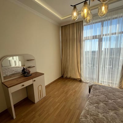 Alquiler de apartamento espacioso, elegante, 147 m², Batumi, Georgia