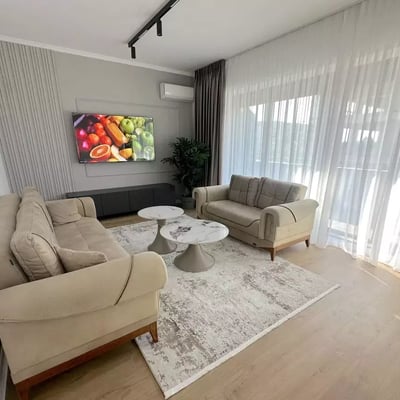 Location longue durée d’un appartement, 69 m², dans le quartier Campus – Université Ovidius, Constanța, Roumanie